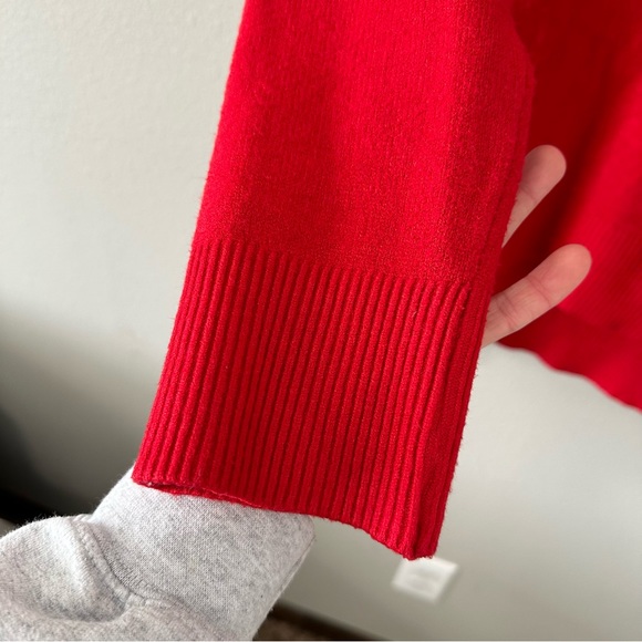 NWT Tahari Paris Red High/Low Hem Crewneck Sweater Size XS - Picture 7 of 12